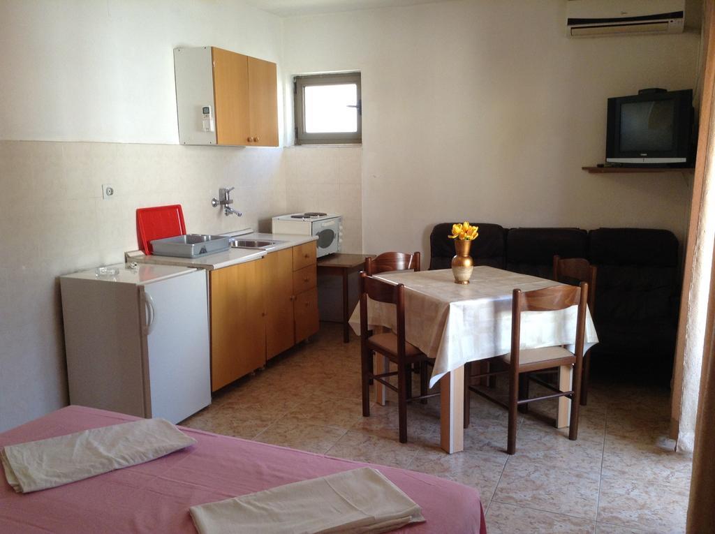 Kuca Tomovic Hotell Budva Exteriör bild